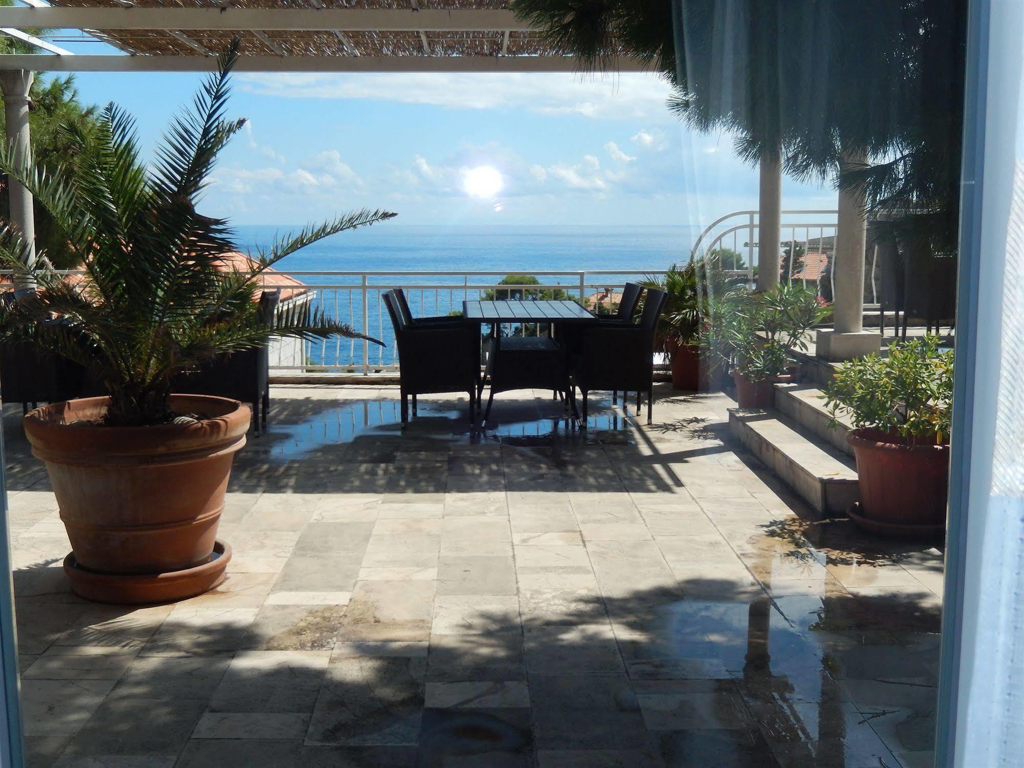 Amazing Sea View Apartment *